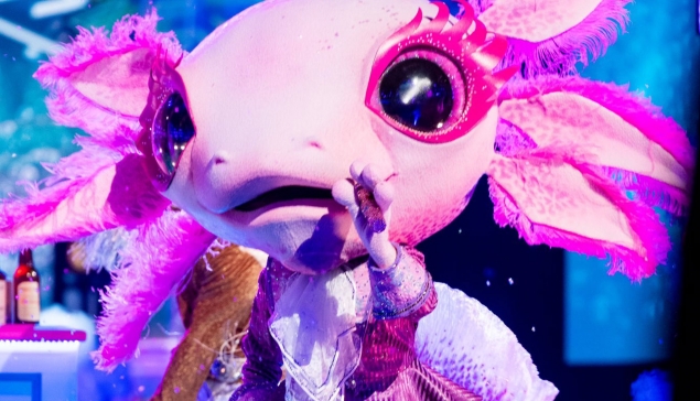 Alexa Bliss dans la version américaine de Masked Singer