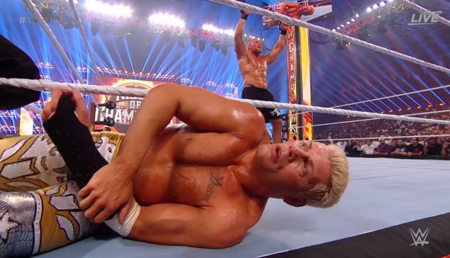 Night of Champions : Brock Lesnar pulvérise ce qui restait du bras de Cody Rhodes