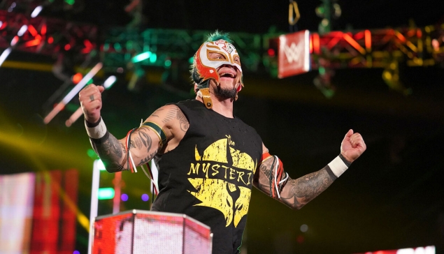 Qui pourrait être le prochain Rey Mysterio ? Rey répond