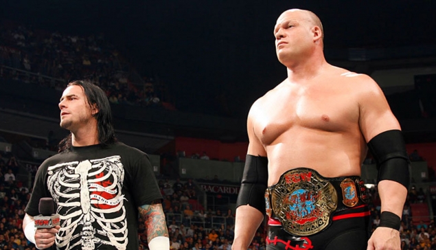 Kane est favorable à un retour de CM Punk à la WWE