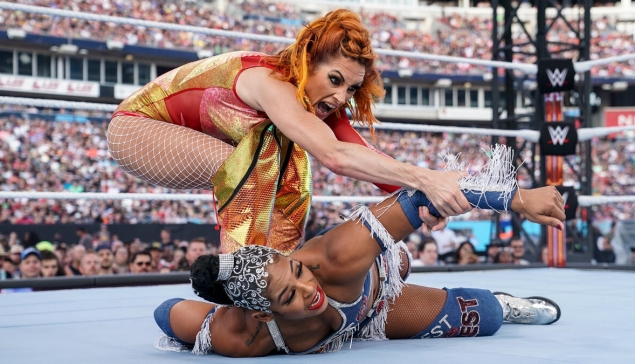 Nouvelle affiche pour WWE RAW : Becky Lynch et Sami Zayn remplacés