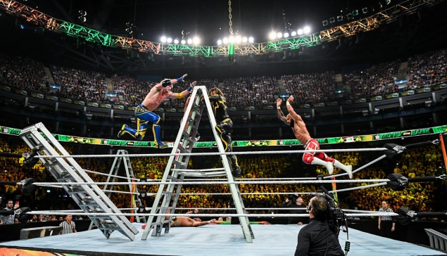 Un Ladder Match aura lieu à WWE SmackDown le 4 octobre 2024