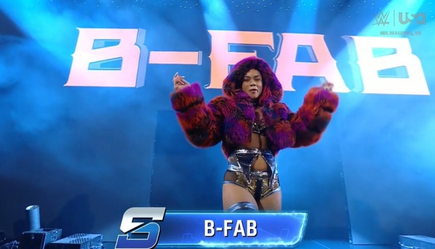 WWE SmackDown : La première entrée de B-Fab en solo