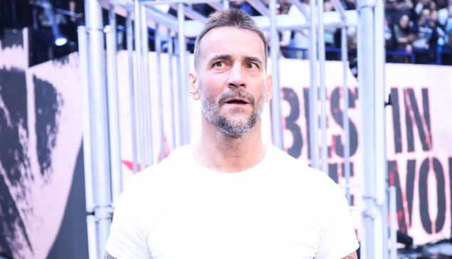 CM Punk célèbre le premier anniversaire de son retour à la WWE