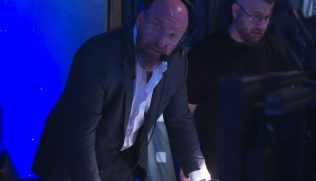 ''Quelqu'un peut me dire s'il va bien ?'' La réaction de Triple H à IShowSpeed au Royal Rumble !