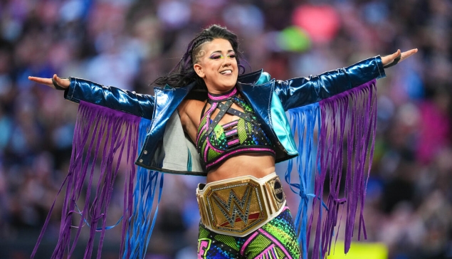Bayley dévoile la durée restante de son contrat avec la WWE
