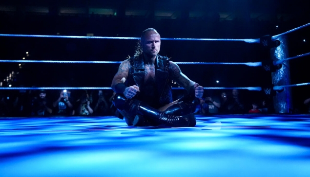 Aleister Black espère qu'il pourra catcher encore 8 ans