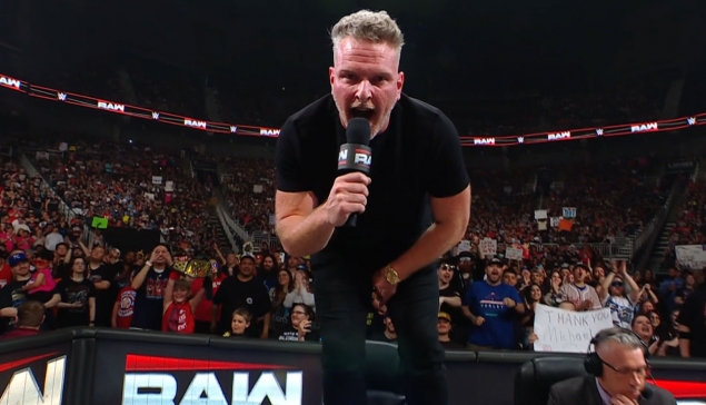 WWE RAW : Pat McAfee challenge Gunther pour Backlash